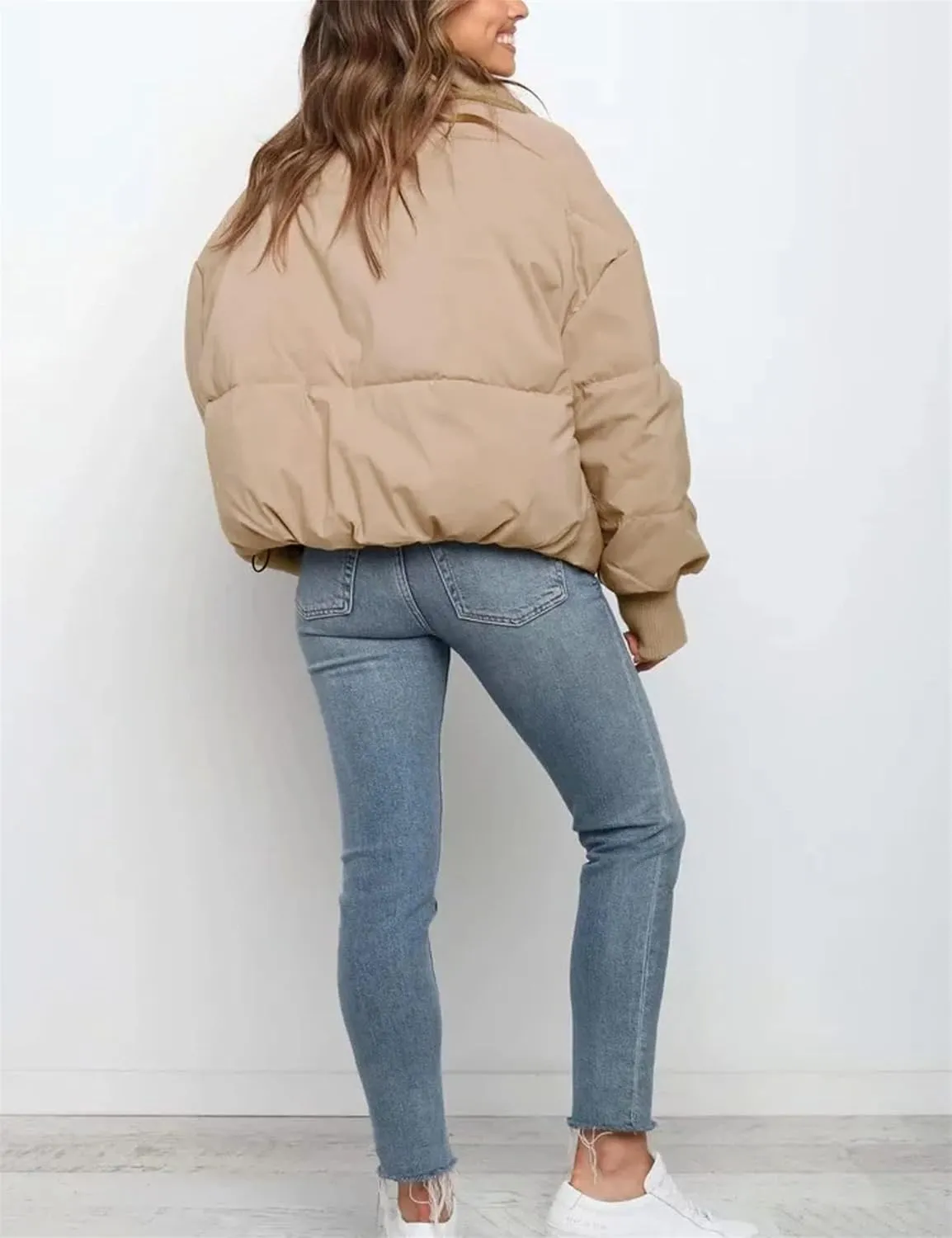 Lianlive Womens Cropped Puffer Jacket Oversized Black Short Puffy Winter Coat